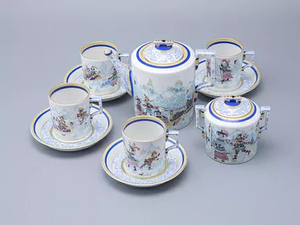 Сервиз чайный форма Гербовая рисунок Зимние забавы, 4 персоны 10 предметов арт. 81.20899.00.1