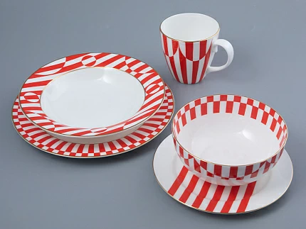 Тарелка плоская 270 мм Стандартная-2 рисунок Да и нет Красный арт. 80.44737.00.1