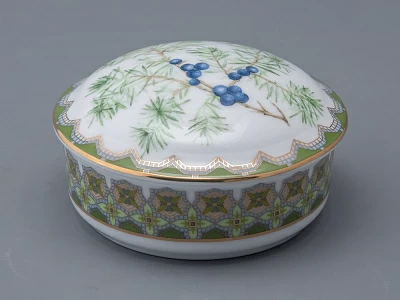 Туалетная коробочка в подарочной упаковке, форма Круглая, рисунок Можжевельник ароматный, арт 81.33955.00.1