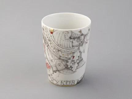 Бокал с блюдцем в подарочной упаковке, форма Гранд, рисунок Маршалы Победы Георгий Жуков, арт. 81.33243.00.1 Бокал с блюдцем в подарочной упаковке, форма Гранд, рисунок Маршалы Победы Георгий Жуков, арт. 81.33243.00.1