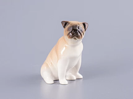Скульптура Мопс сидящий Ники арт. 82.81317.00.1