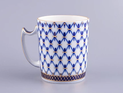 Бокал с блюдцем и с крышкой 380 мл форма Снежное утро рисунок Кобальтовая сетка арт. 81.15425.00.1