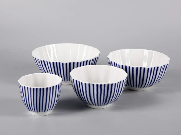 Четырех-предметный комплект Салатников, форма Тюльпан рисунок Французик, арт. 81.30806.00.1,  Четырех-предметный комплект Салатников, форма Тюльпан рисунок Французик, арт. 81.30806.00.1,