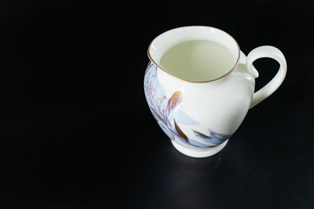 Сливочник 400 мл., форма Весенняя, рисунок  Любимые цветы модерна арт 60.14790.00.1, 