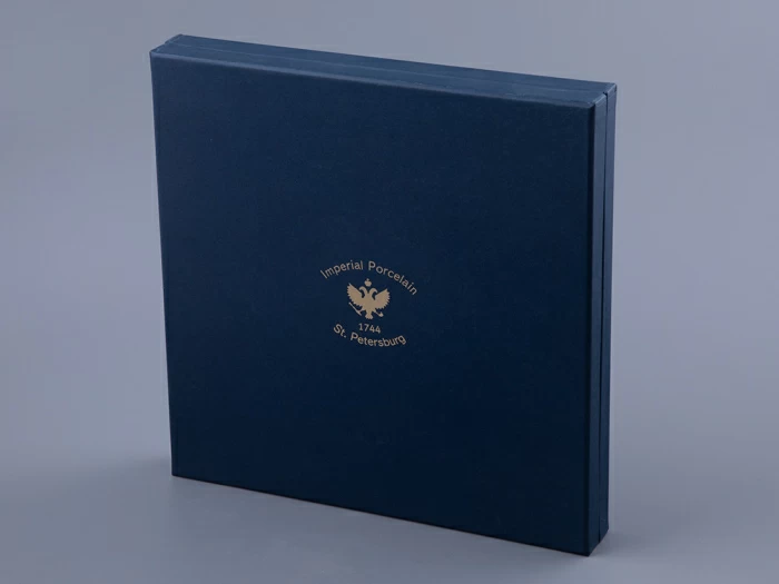 Тарелка декоративная 270 мм в подарочной упаковке, форма Европейская-3 рисунок Маршалы Победы. Сталин И.В., арт. 81.33506.00.1,  Тарелка декоративная 270 мм в подарочной упаковке, форма Европейская-3 рисунок Маршалы Победы. Сталин И.В., арт. 81.33506.00.1,