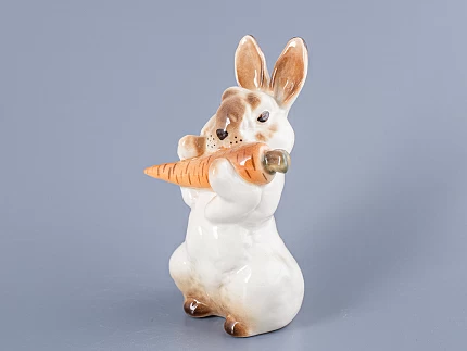 Скульптура Заяц с морковкой № 1 арт. 82.01962.00.1