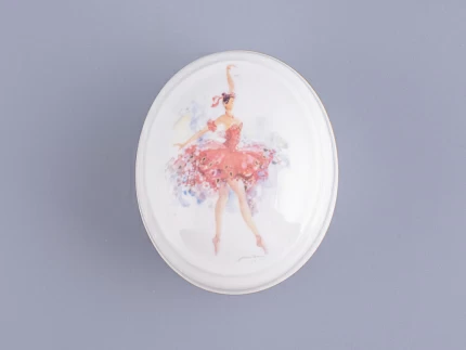 Туалетная коробочка форма Овальная рисунок Фея смелости арт. 80.86398.00.1 Туалетная коробочка форма Овальная рисунок Фея смелости арт. 80.86398.00.1