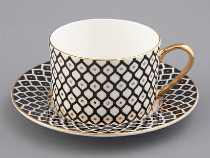 Сервиз чайный форма Идиллия рисунок Неро 1, на 4 персоны 10 предметов, арт. 81.32140.00.1 Сервиз чайный форма Идиллия рисунок Неро 1, на 4 персоны 10 предметов, арт. 81.32140.00.1