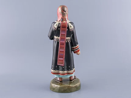 Скульптура Народности России малого размера, Башкирка, арт 82.99369.00.1