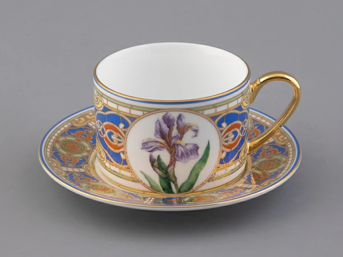 Чашка с блюдцем 250 мл в подарочной упаковке форма Соло, рисунок Нежный Ирис, арт. 81.32657.00.1,  Чашка с блюдцем 250 мл в подарочной упаковке форма Соло, рисунок Нежный Ирис, арт. 81.32657.00.1,