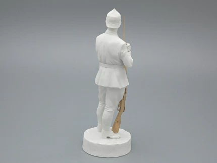 Скульптура Красноармеец Белый, в подарочной упаковке, рисунок Белый бисквит, арт 81.33427.00.1