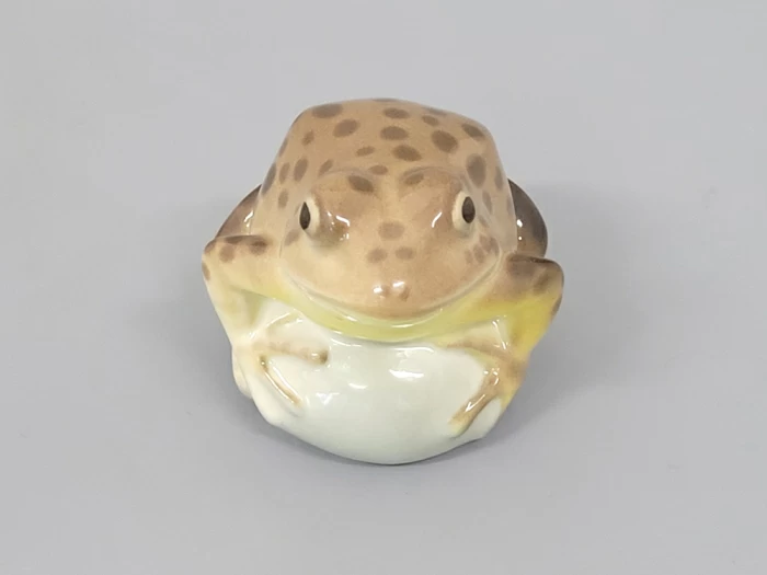 Скульптура Лягушка прудовая коричневая арт. 82.63684.00.1,  Скульптура Лягушка прудовая коричневая арт. 82.63684.00.1,