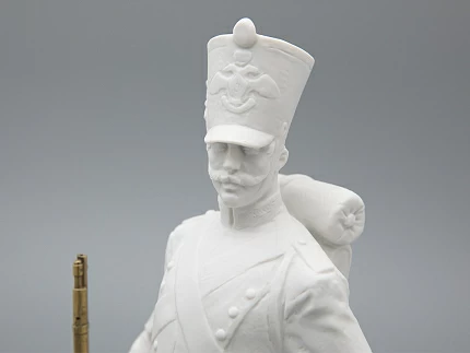 Скульптура  Рядовой русской пехоты Николая I, в подарочной упаковке, рисунок Белый бисквит, арт 81.33426.00.1