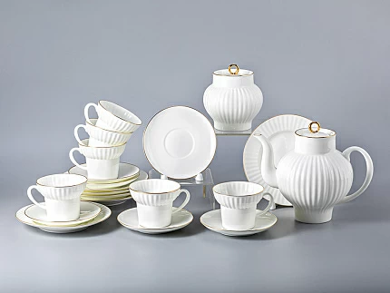 Сервиз чайный форма Волна рисунок Золотой кантик, 6 персон 20 предметов арт. 81.20892.00.1 Сервиз чайный форма Волна рисунок Золотой кантик, 6 персон 20 предметов арт. 81.20892.00.1