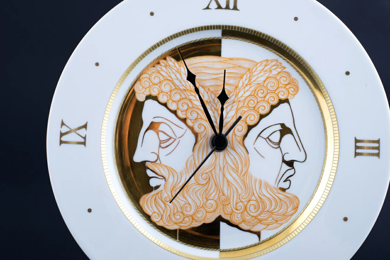 Часы Золотой Янус на форме Mazarin, арт 60.08690.00.1, 