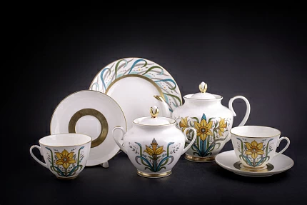 Сервиз чайный форма Весенняя, рисунок Золотой Нарцисс на 6 персон, 20 предметов, арт 61.21040.00.1 Сервиз чайный форма Весенняя, рисунок Золотой Нарцисс на 6 персон, 20 предметов, арт 61.21040.00.1