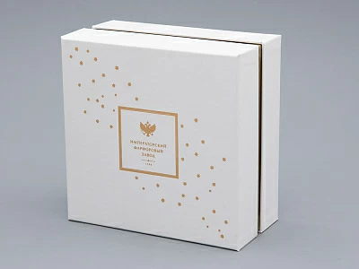 Свеча ароматическая в подарочной упаковке, форма Идиллия рисунок Календа аромат Зимний лес, арт. 81.33153.00.1