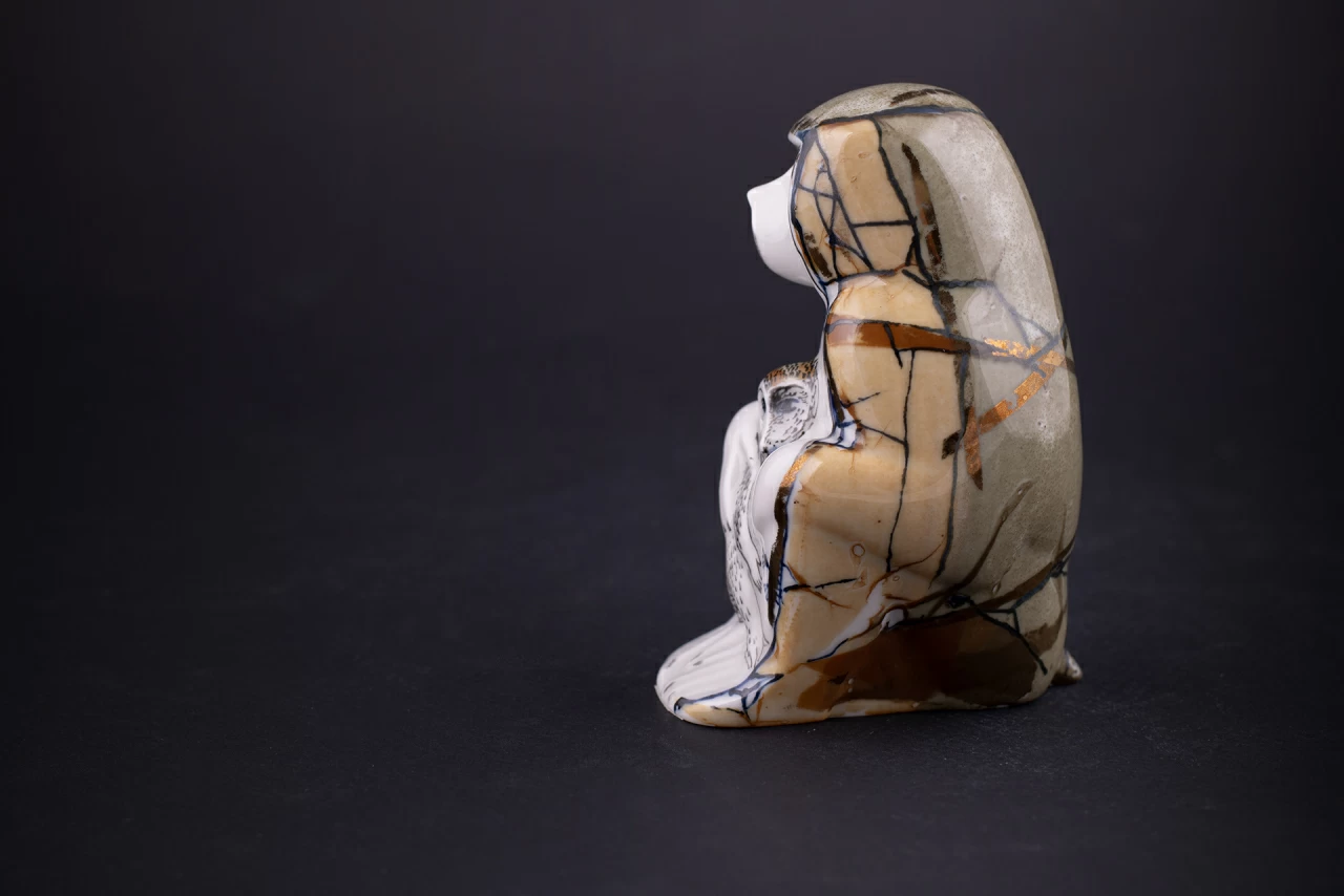 Скульптура Павиан с детенышем, рисунок Счастья в Новом году, арт 40.00979.00.1, 