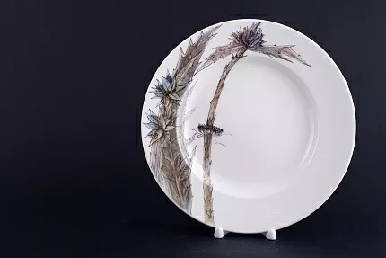 Тарелка Цветущие колючки на форме Плоская арт 60.13554.00.1