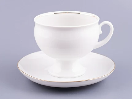 Чашка с блюдцем чайная 360 мл форма Классическая рисунок Золотой кантик арт. 81.15302.00.1 Чашка с блюдцем чайная 360 мл форма Классическая рисунок Золотой кантик арт. 81.15302.00.1