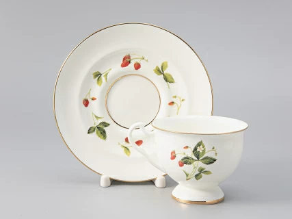 Сервиз чайный форма Айседора рисунок Цветы и ягоды, 6 персон 14 предметов, арт. 81.27538.00.1, 