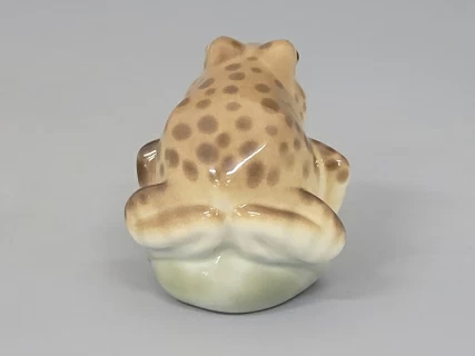 Скульптура Лягушка прудовая коричневая арт. 82.63684.00.1,  Скульптура Лягушка прудовая коричневая арт. 82.63684.00.1,