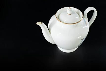 Чайник заварочный Любимые цветы модерна на форме Весенняя, арт 60.14788.00.1