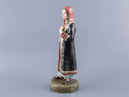 Скульптура Народности России малого размера, Башкирка, арт 82.99369.00.1, 