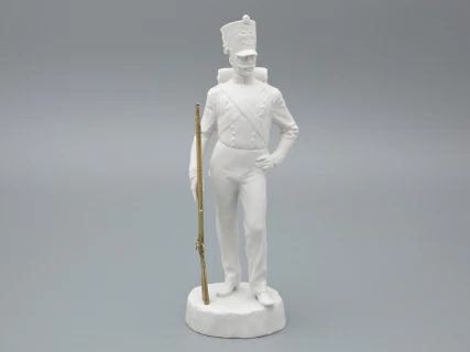 Скульптура  Рядовой русской пехоты Николая I, в подарочной упаковке, рисунок Белый бисквит, арт 81.33426.00.1, 