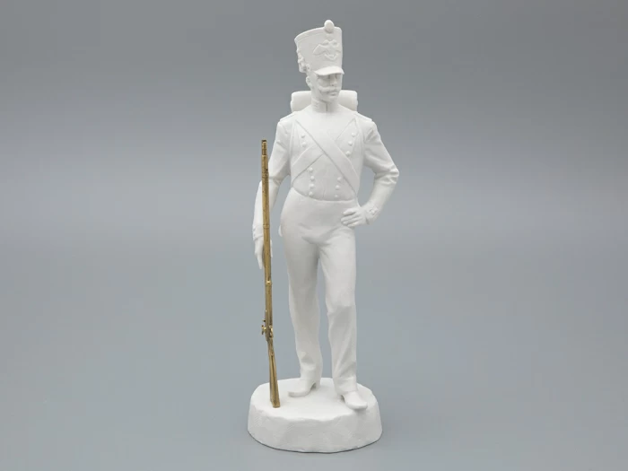 Скульптура  Рядовой русской пехоты Николая I, в подарочной упаковке, рисунок Белый бисквит, арт 81.33426.00.1, 