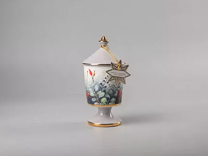 Свеча ароматическая в подарочной упаковке, форма Идиллия рисунок Календа аромат Пряная карамель арт. 81.31003.00.1