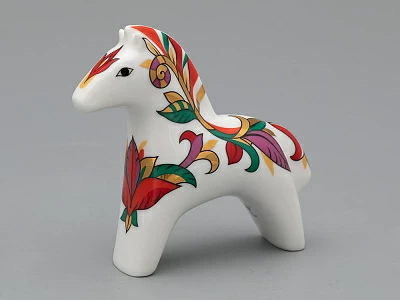 Скульптура форма Лошадь рисунок Красная арт 82.04520.00.1 Скульптура форма Лошадь рисунок Красная арт 82.04520.00.1