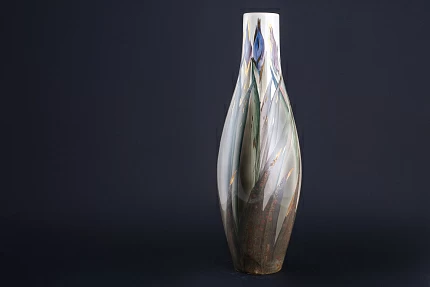 Ваза Цветы и листья на форме Высокая арт 60.14665.00.1