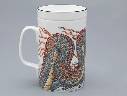 Бокал с крышкой и блюдцем в подарочной упаковке, форма top. рисунок TATTOO Dragon арт. 81.31627.00.1