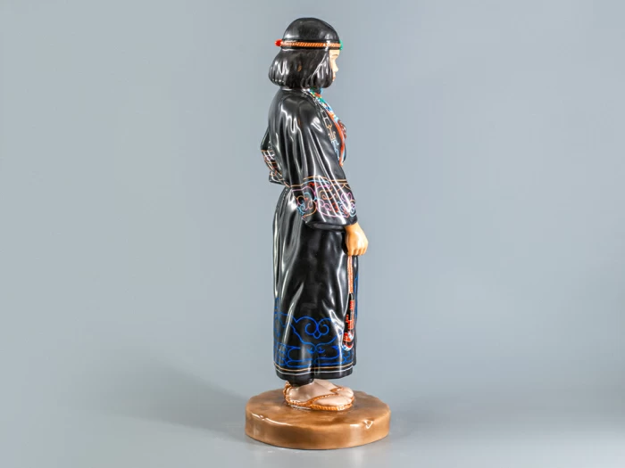 Скульптура Народности России, Айнка, арт 82.93082.00.1, 