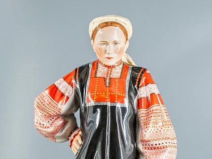 Скульптура Народности России. Тульская женщина, арт. 82.90936.00.1