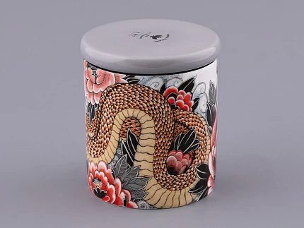 Свеча ароматическая в подарочной упаковке, форма tоp, рисунок TATTOO SERPENTA аромат Северное сияние, арт. 81.32802.00.1 Свеча ароматическая в подарочной упаковке, форма tоp, рисунок TATTOO SERPENTA аромат Северное сияние, арт. 81.32802.00.1