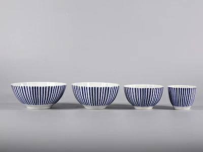 Четырех-предметный комплект Салатников, форма Тюльпан рисунок Французик, арт. 81.30806.00.1 Четырех-предметный комплект Салатников, форма Тюльпан рисунок Французик, арт. 81.30806.00.1