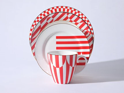 Тарелка плоская 270 мм Стандартная-2 рисунок Да и нет Красный арт. 80.44737.00.1