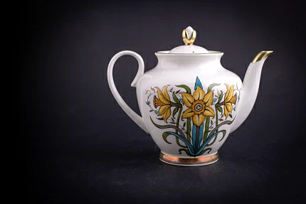 Сервиз чайный форма Весенняя, рисунок Золотой Нарцисс на 6 персон, 20 предметов, арт 61.21040.00.1 Сервиз чайный форма Весенняя, рисунок Золотой Нарцисс на 6 персон, 20 предметов, арт 61.21040.00.1