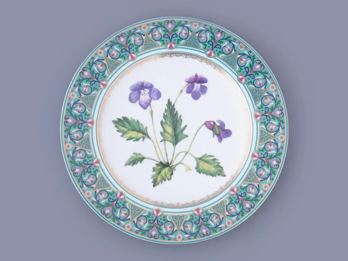 Тарелка декоративная в подарочной упаковке 270 мм, форма Европейская, рисунок Фиалка надрезанная, арт. 81.32669.00.1,  Тарелка декоративная в подарочной упаковке 270 мм, форма Европейская, рисунок Фиалка надрезанная, арт. 81.32669.00.1,