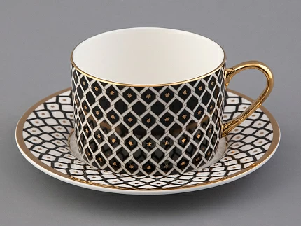 Сервиз чайный форма Идиллия рисунок Неро 1, на 4 персоны 10 предметов, арт. 81.32140.00.1 Сервиз чайный форма Идиллия рисунок Неро 1, на 4 персоны 10 предметов, арт. 81.32140.00.1