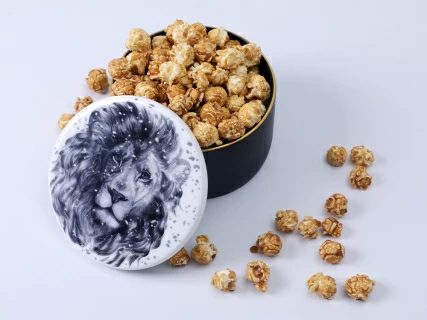 Свеча ароматическая в подарочной упаковке, рисунок Тотем. Лев аромат Пало Санто арт. 81.31595.00.1, 