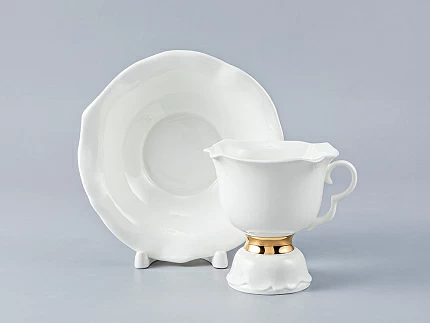 Чашка с блюдцем чайная 200 мл форма Белый цветок рисунок Золотая лента арт. 81.15467.00.1 Чашка с блюдцем чайная 200 мл форма Белый цветок рисунок Золотая лента арт. 81.15467.00.1