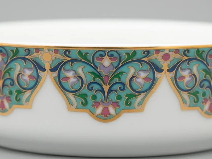 Туалетная коробочка в подарочной упаковке, форма Круглая, рисунок Фиалка надрезанная, арт 81.33190.00.1, 