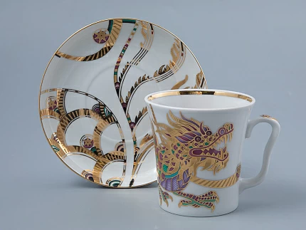 Бокал с блюдцем Ленинградский Золотой дракон 360 мл арт. 81.31544.00.1 Бокал с блюдцем Ленинградский Золотой дракон 360 мл арт. 81.31544.00.1