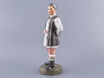 Скульптура Народност России малого размера, Татарин Казанский, арт 82.99368.00.1, 