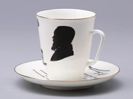 Чашка с блюдцем 165 мл форма Майская рисунок Русские писатели Достоевский, арт. 81.31158.00.1, 