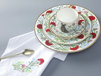 Набор салфеток 45х45 сервировочных с вышивкой Сад Алисы арт 41.00308.01