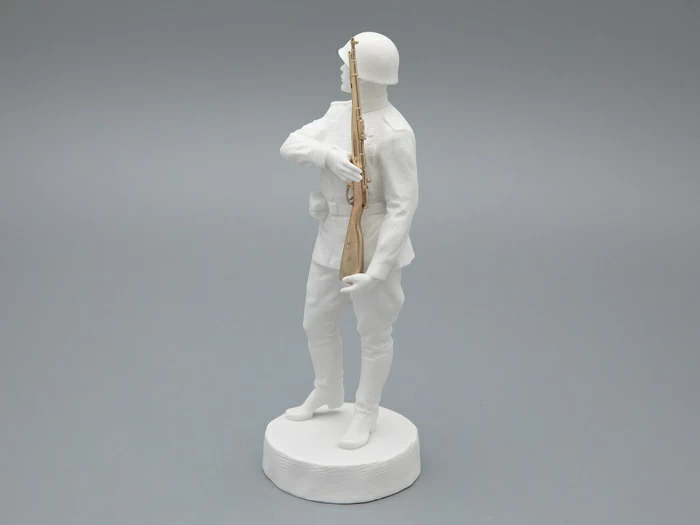 Скульптура Солдат Победы 1945, в подарочной упаковке, Белый бисквит, арт 81.33936.00.1, 